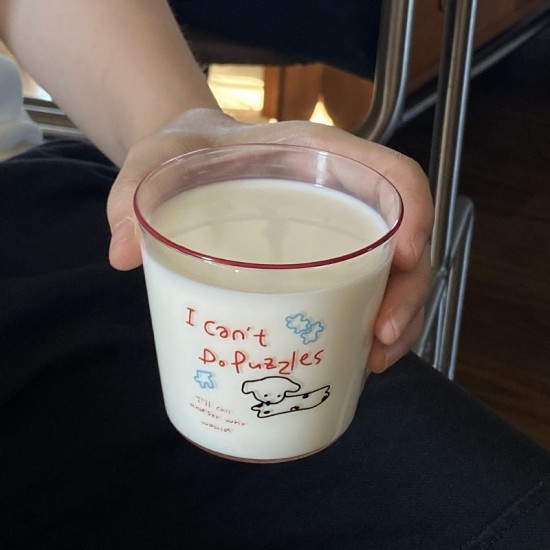 Homemade vintage Instagram high stem glass  retro French romantic dessert cup  niche minimalist milk cup  heat resistant.