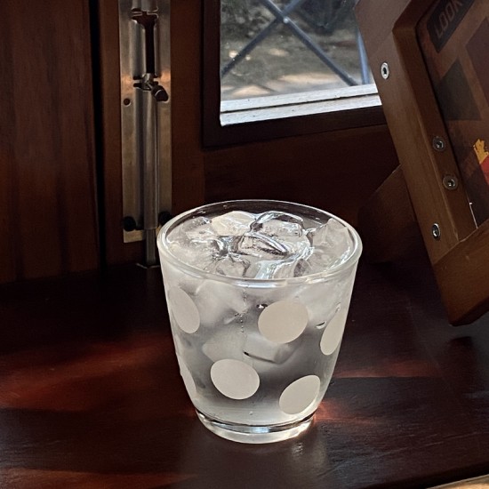 Ins French retro vase  red wine bottle glass  simple lines  high temperature resistant high borosilicate water cup