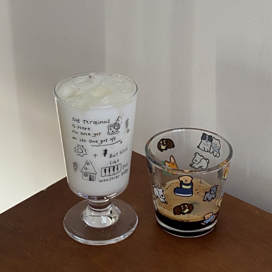 Creative red apple borosilicate glass  niche red nose heat resistant sealed water cup  car portable mug gift.