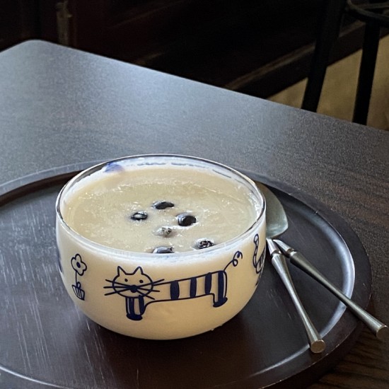 Mangmang's creative and cute cartoon animal ceramic absorbent coasters  personalized hand painted round insulated coffee coasters