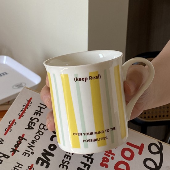 Brilliant red  niche luxury New Year and Christmas red mug  ceramic water cup  coffee cup gift.